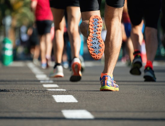 People running a marathon