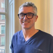 Dr  Justin  Lee